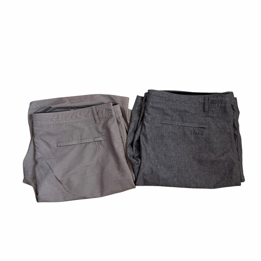 Set of 2 Da Hui Mens Size 42 Casual Shorts Hybrid Collection Beige Heather Gray
